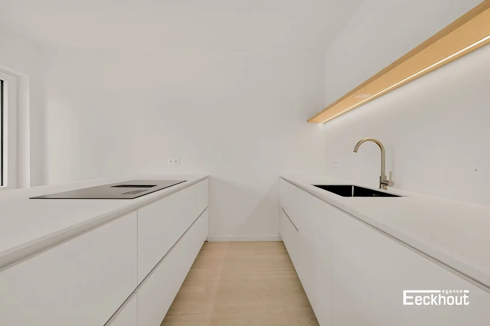Mooi gerenoveerd appartement met 3 slaapkamers en terrassen! foto 4