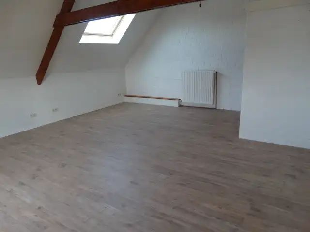 Instapklare woning met alle comfort en bijgebouw foto 20