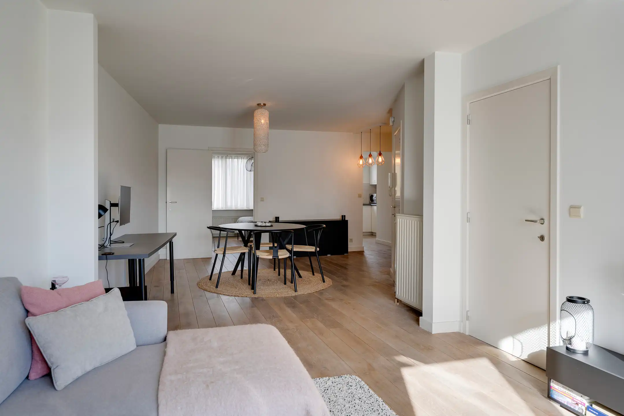 Appartement met ruim zuidgericht terras in het hart van Brasschaat foto 4