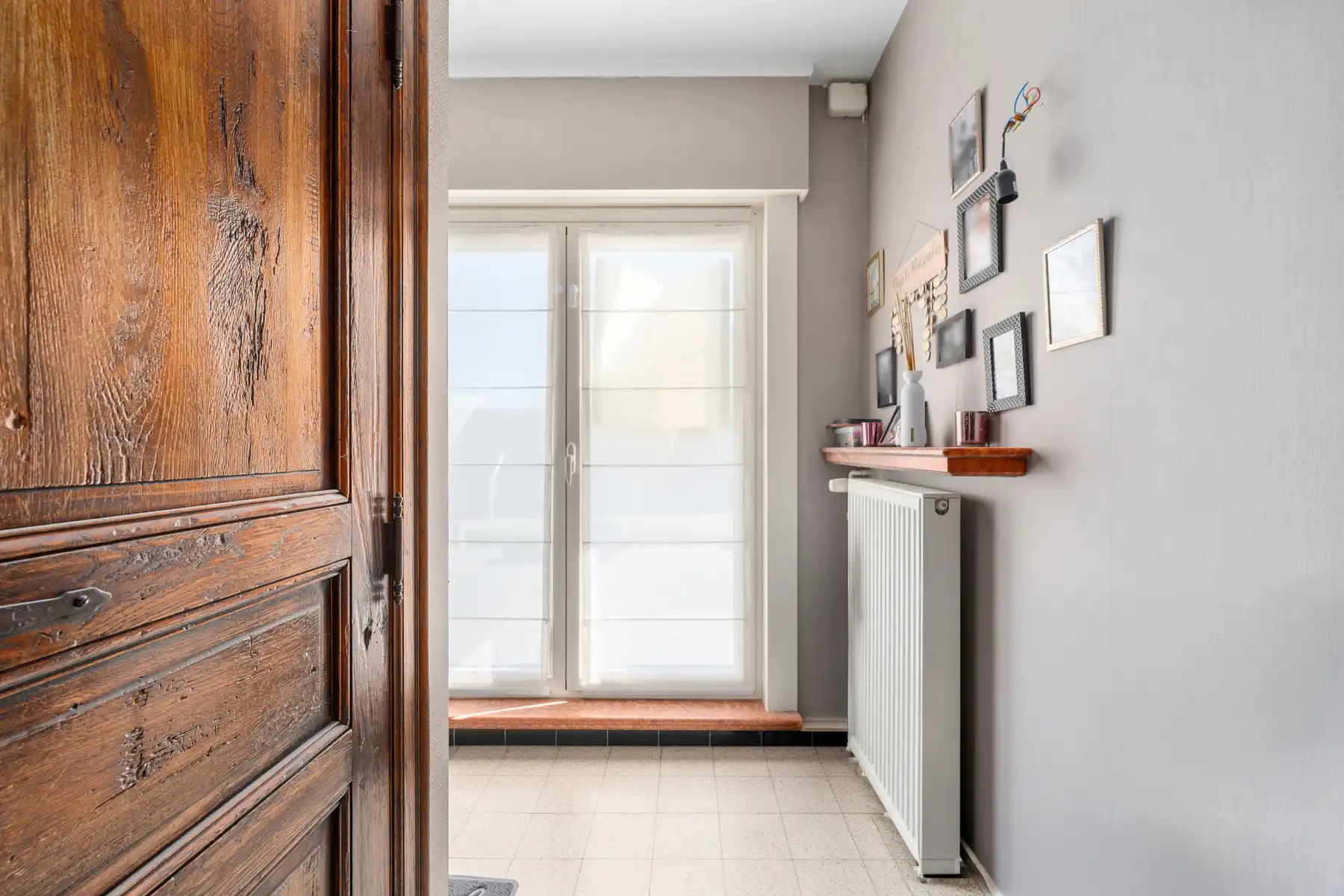 Instapklare woning met garage en tuin foto 6