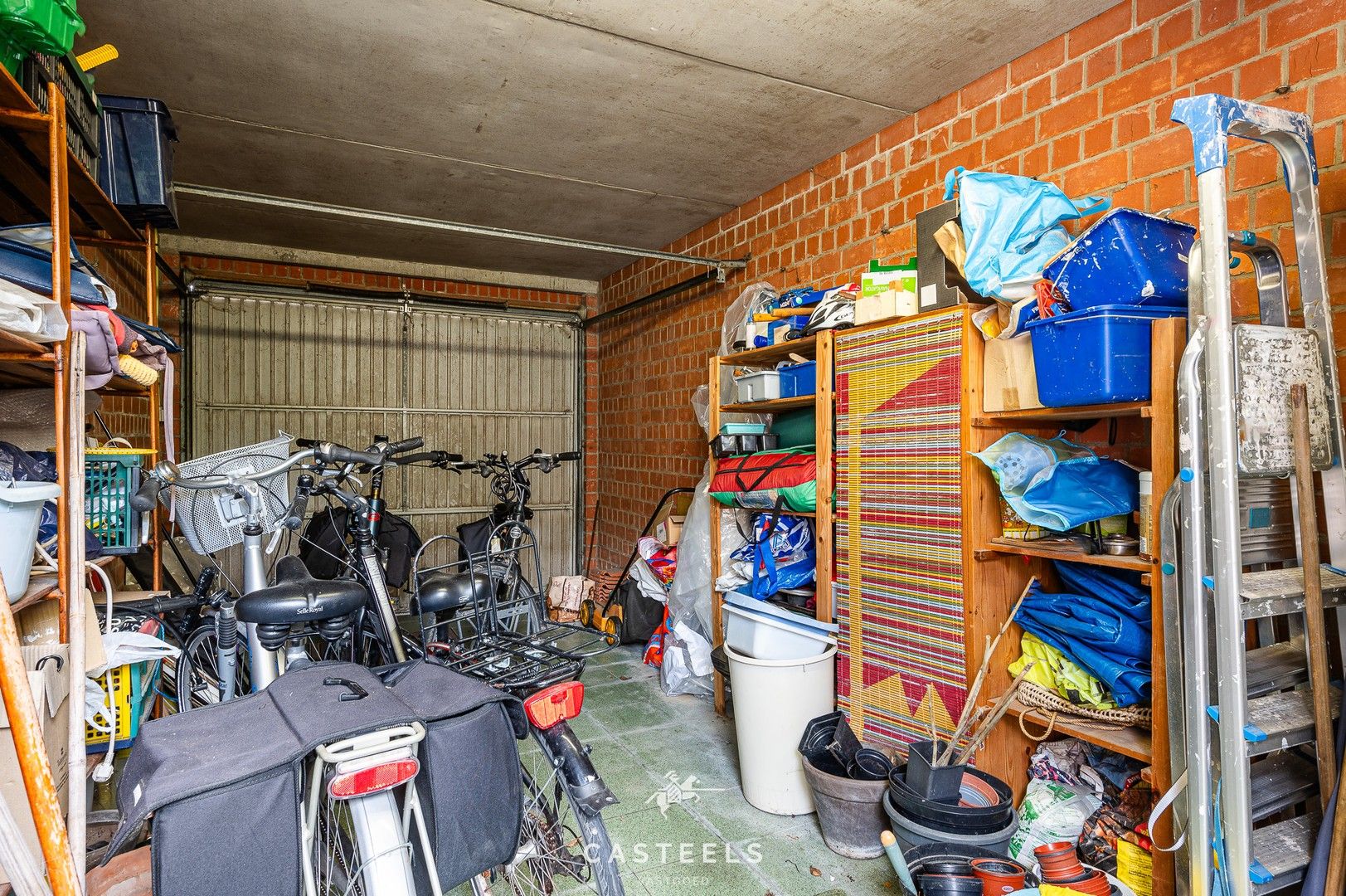 Ruime woning te Merelbeke met gezellige tuin en garage foto 22