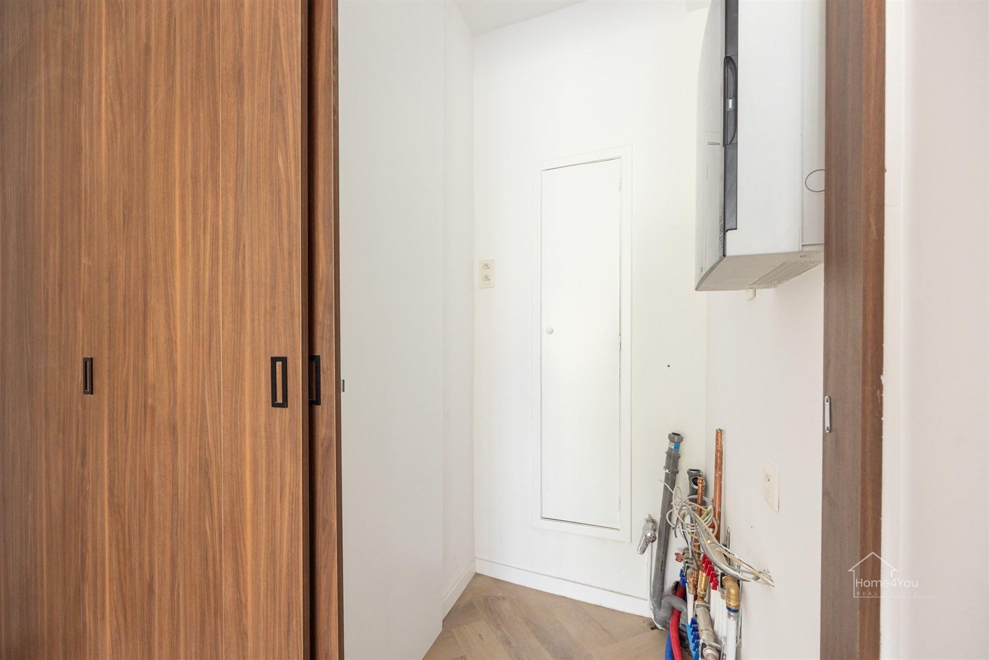 Prachtig gerenoveerd appartement in hartje Antwerpen te koop foto 11