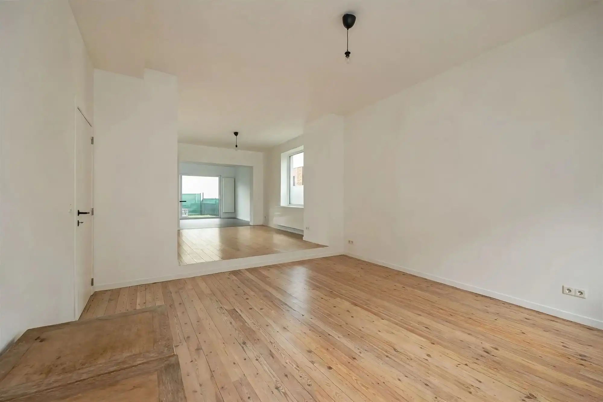 Ruime, energiezuinige woning met tuin in Rumst foto 2