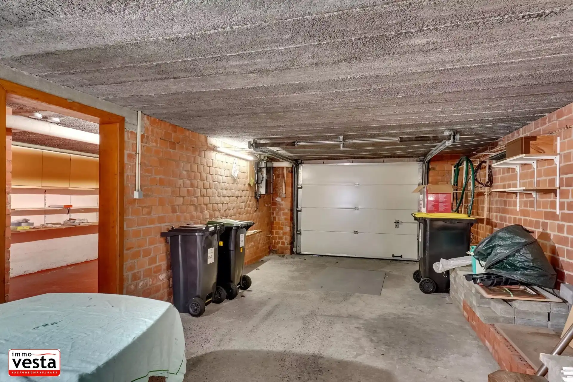 Ruime gezinswoning met 4 slaapkamers foto 20