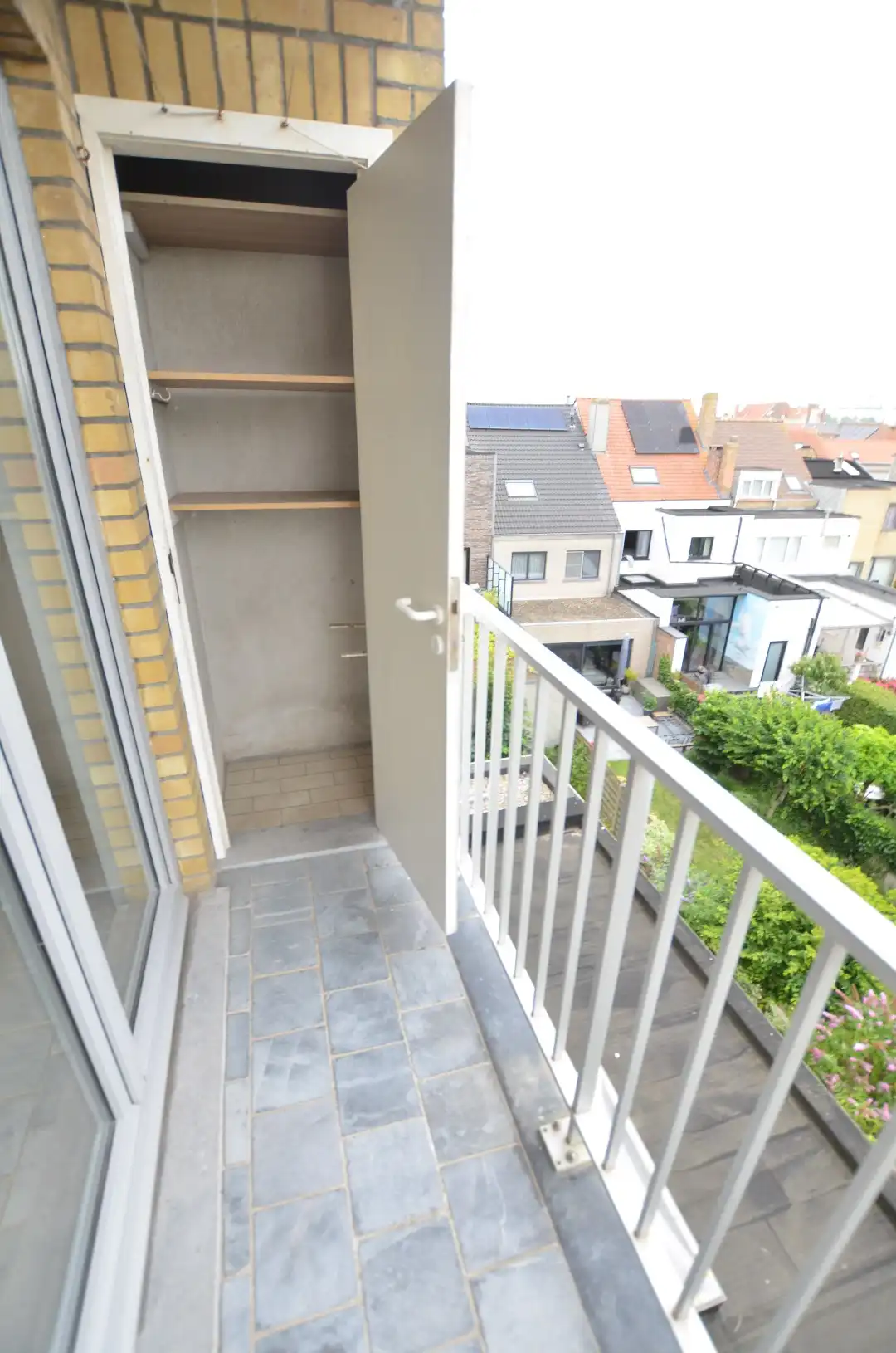 Appartement + autostaanplaats foto 8
