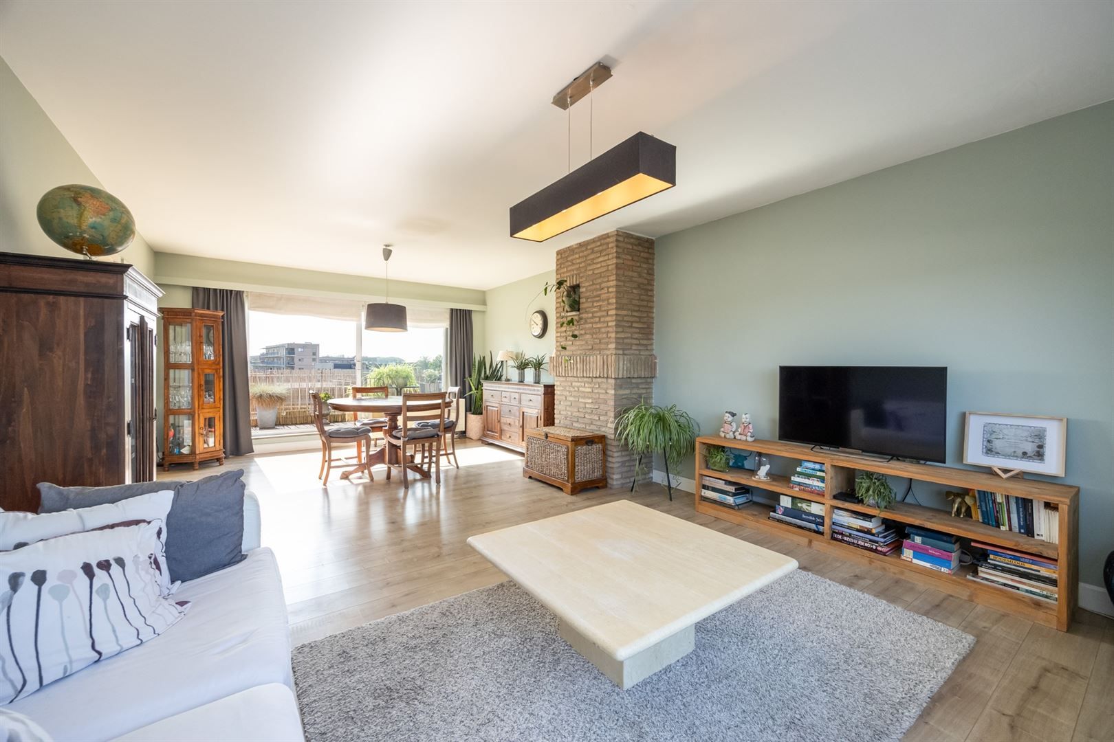 Dakappartement met 2 terrassen & garage foto 5