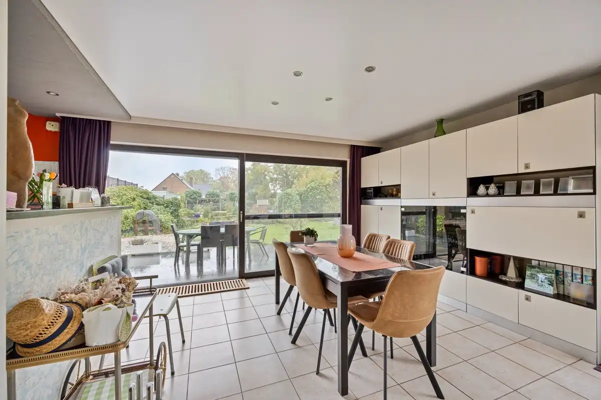 Goed gelegen bungalow foto 6