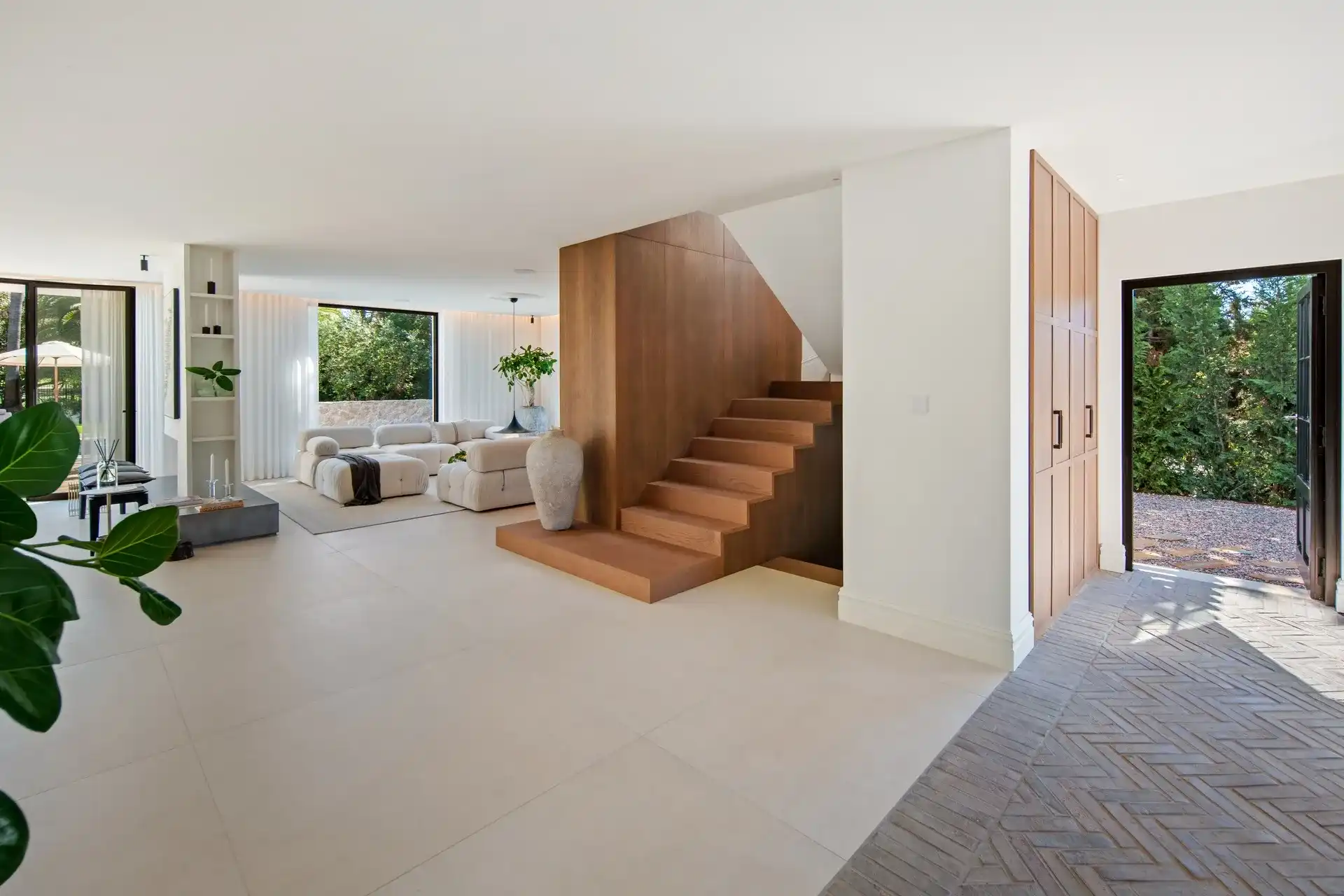 Exclusieve designvilla aan de frontlinie van Las Brisas Golf in Marbella foto 10