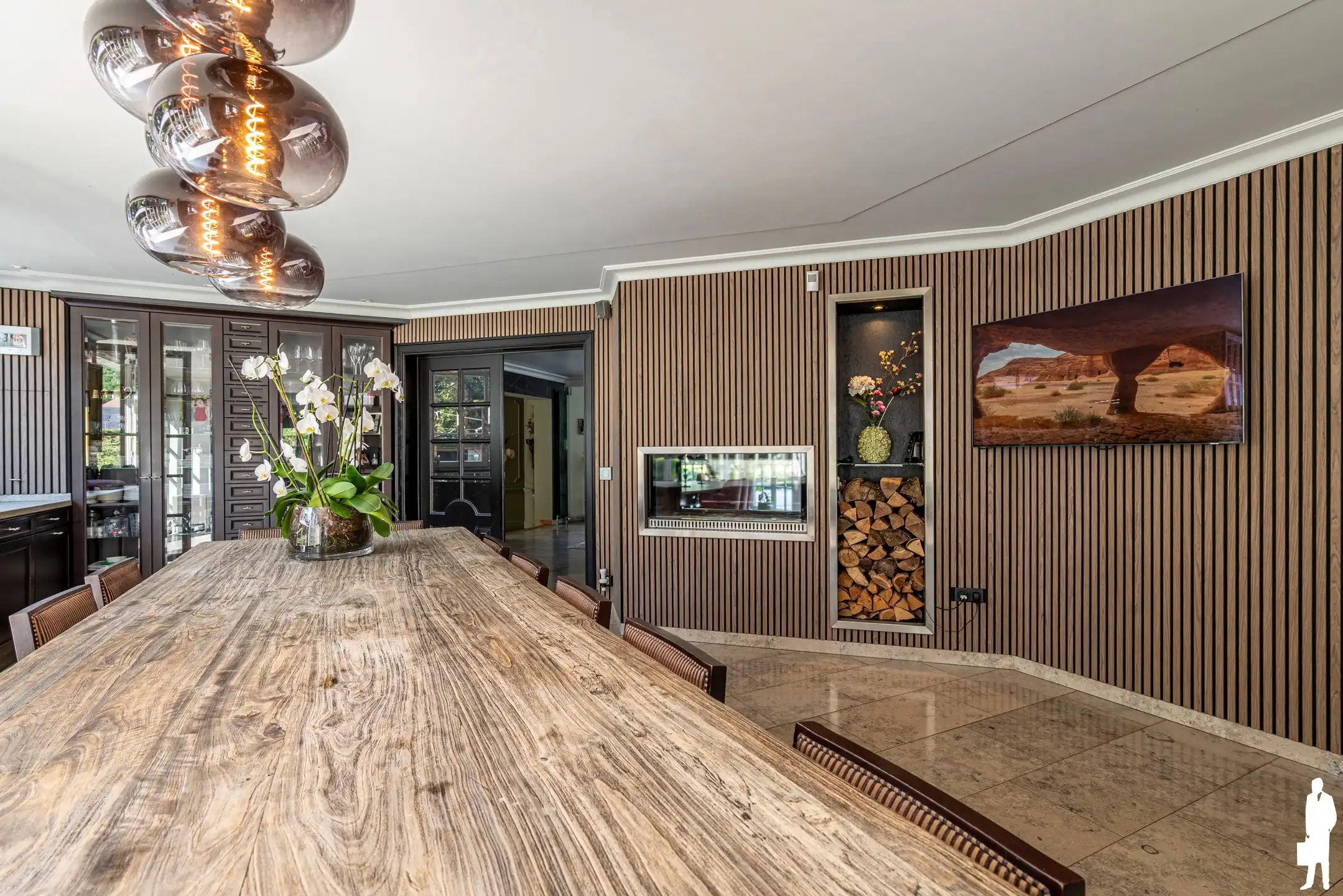 Exclusieve villa met zwembad op een perceel van 6.420 m² foto 8