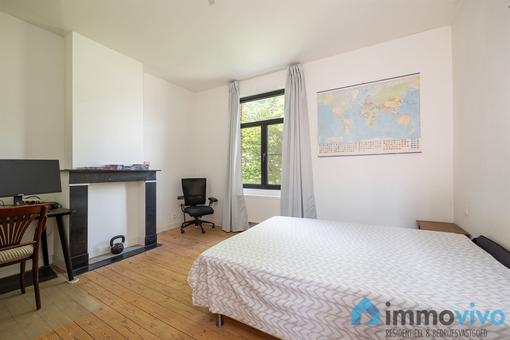 Ruime gerenoveerde woning met 4 slaapkamers op 615 m² foto 20