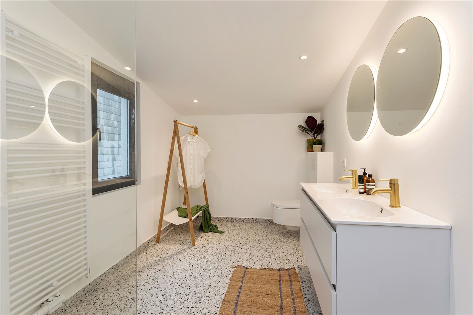 Gerenoveerde studentenkamers foto 6