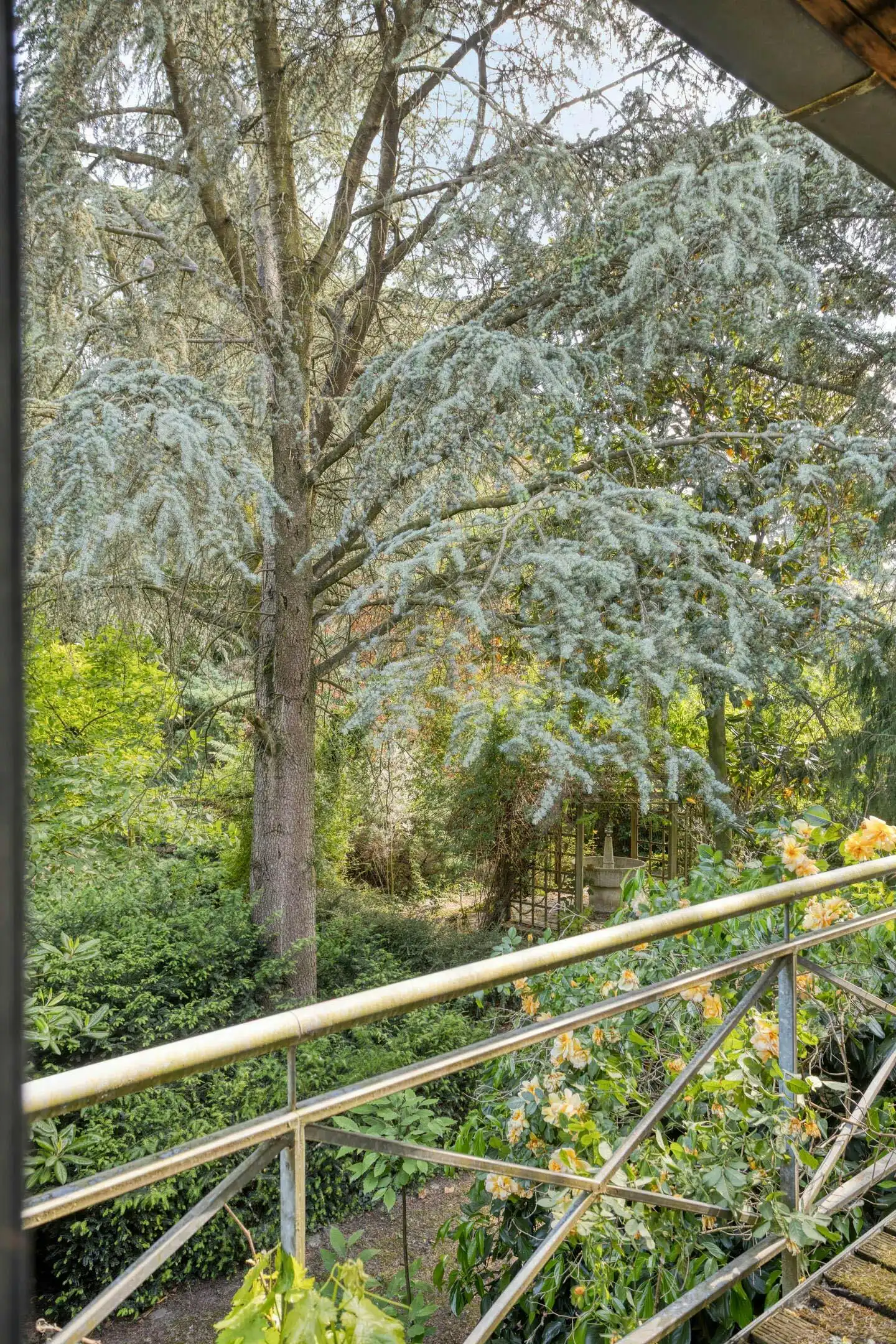Deels te renoveren villa of tweewoonst met parktuin in Boom foto 32