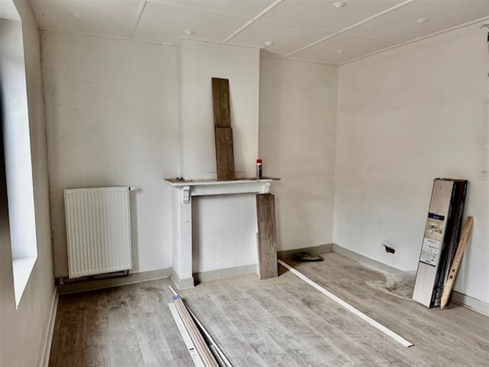 Volledige vernieuwde woning met 3 slpks foto 2