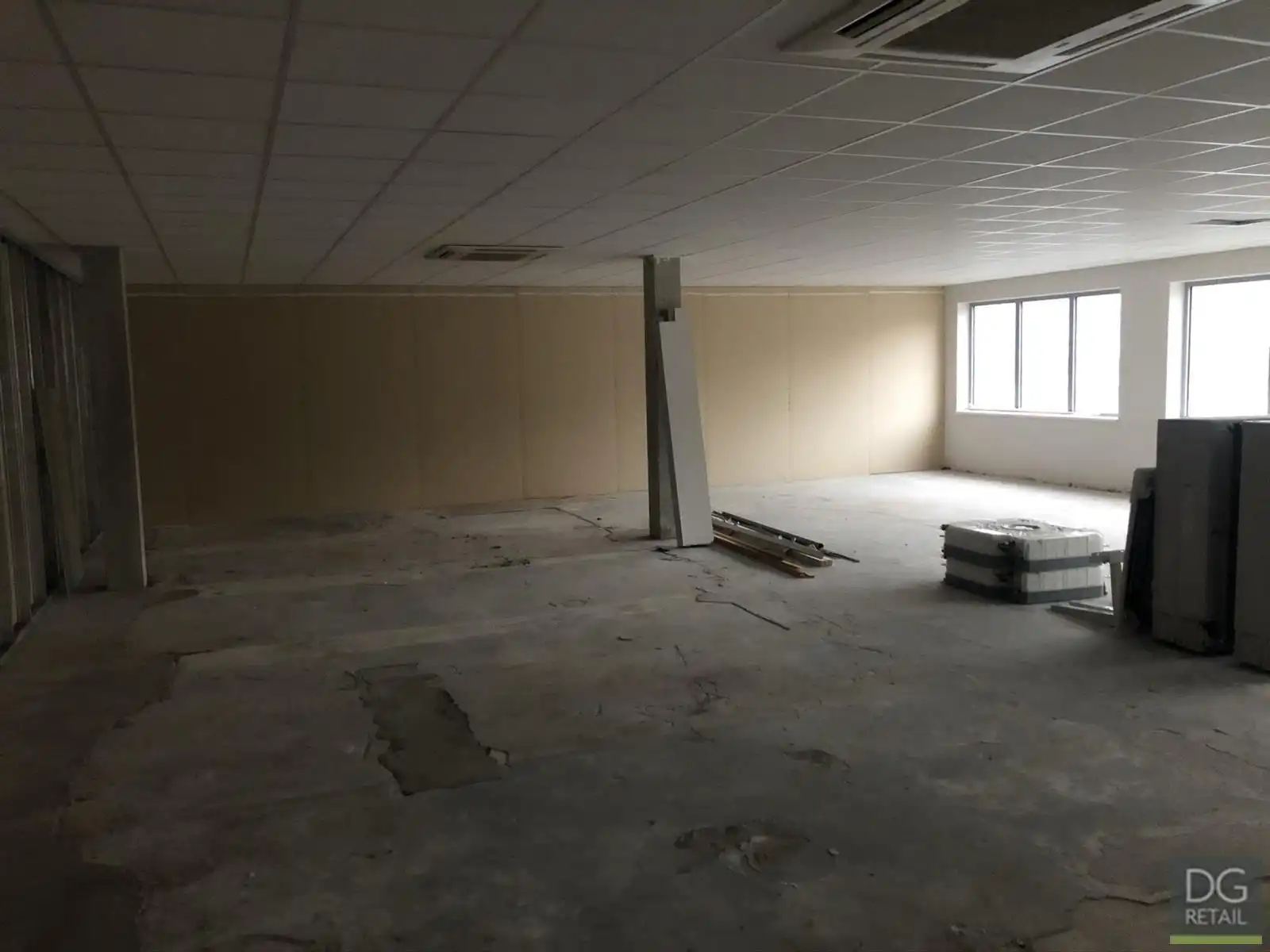 Commerciële ruimte 682 m² – Bredabaan Schoten foto 9