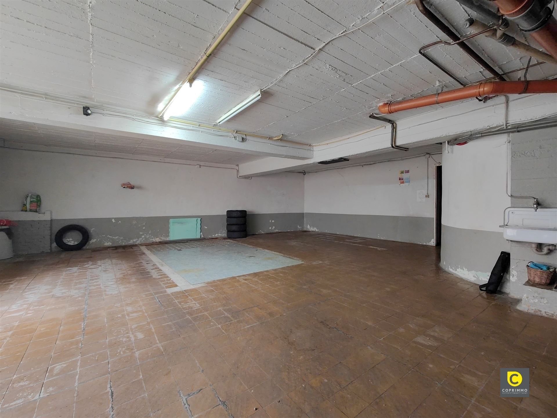 Ruim 2 slaapkamer app + autostaanplaats! foto 8