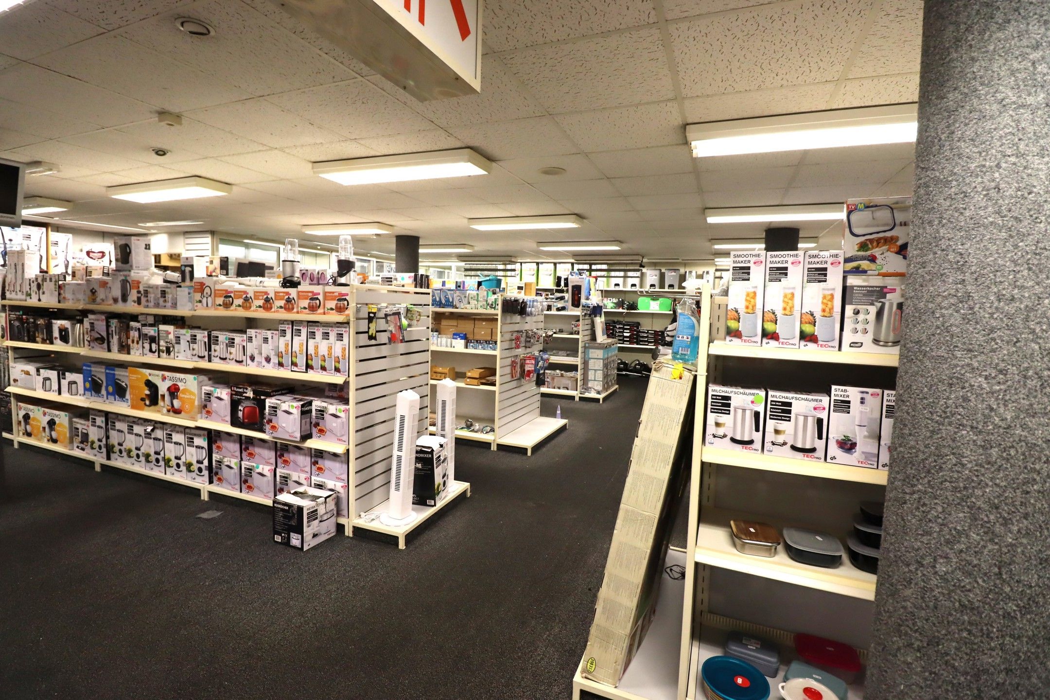 Ruim handelspand 888m² foto 4