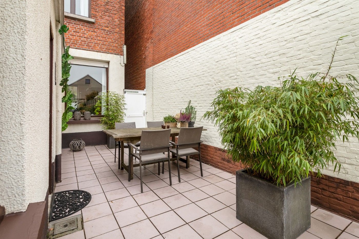 Te renoveren woning met 3 slpk., tuin en garage foto 24