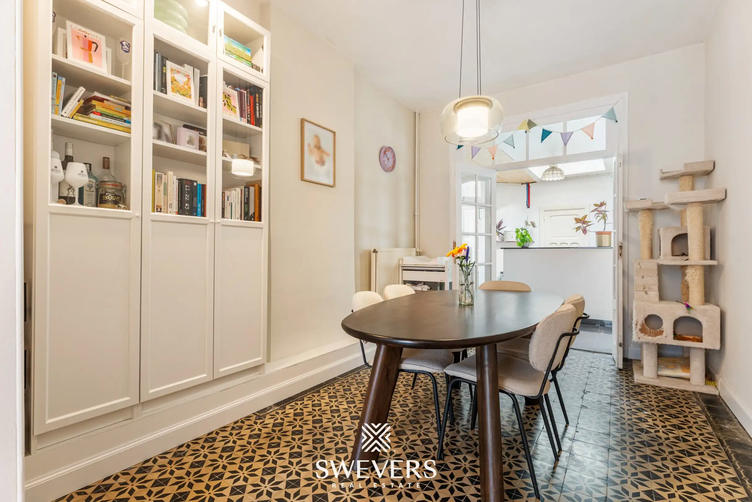 Authentieke stadswoning met 3 slaapkamers op toplocatie in Hasselt foto 3