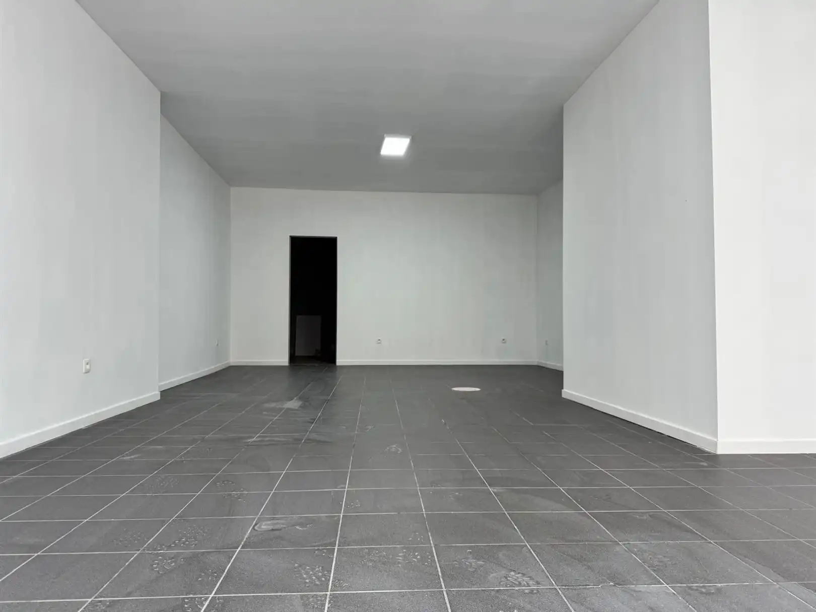 handelszaak, winkelpand foto 4