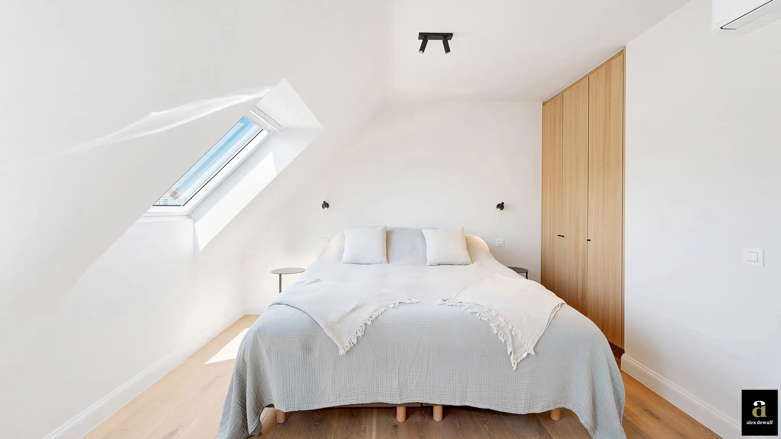 Prachtig afgewerkt duplexappartement met terras en zijdelings zeezicht. foto 22