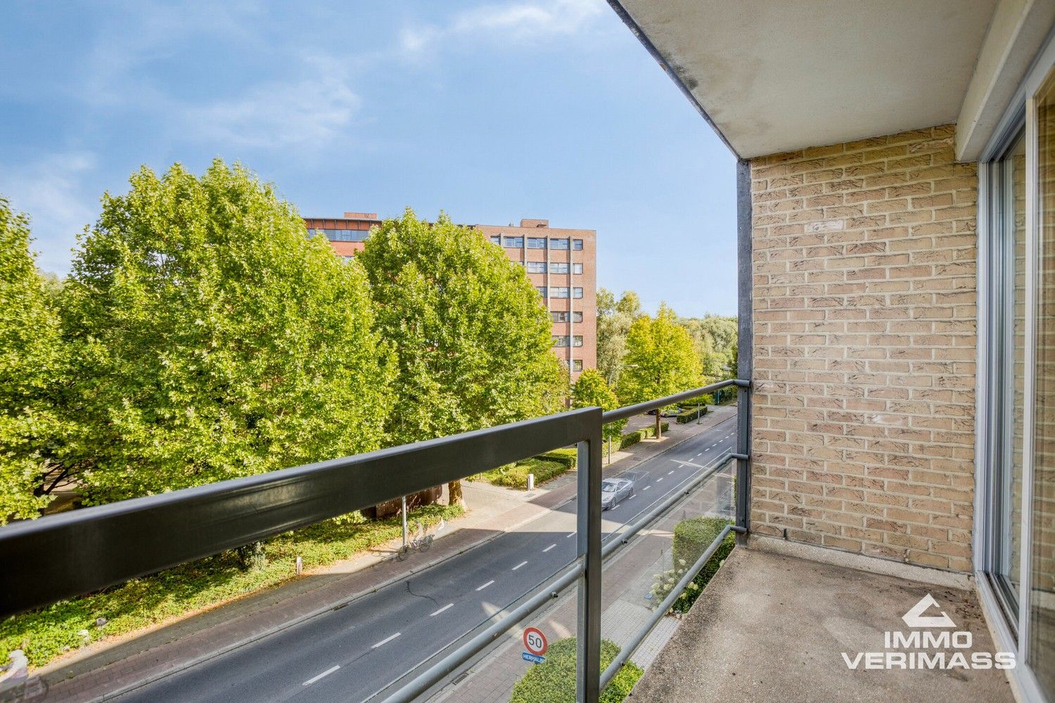 Instapklaar appartement met 2 slaapkamers en binnenstaanplaats in groene omgeving vlakbij Leuven foto 2