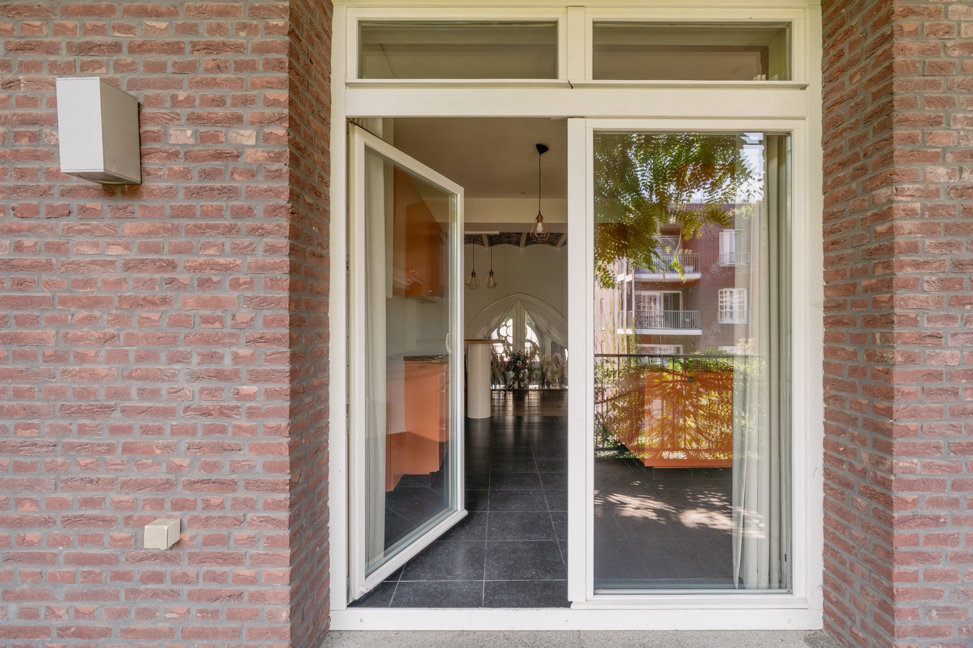 Wordt ‘King of The Castle’ in dit appartement met balzaal, terras van 15 m² en ondergrondse autostaanplaats foto 10