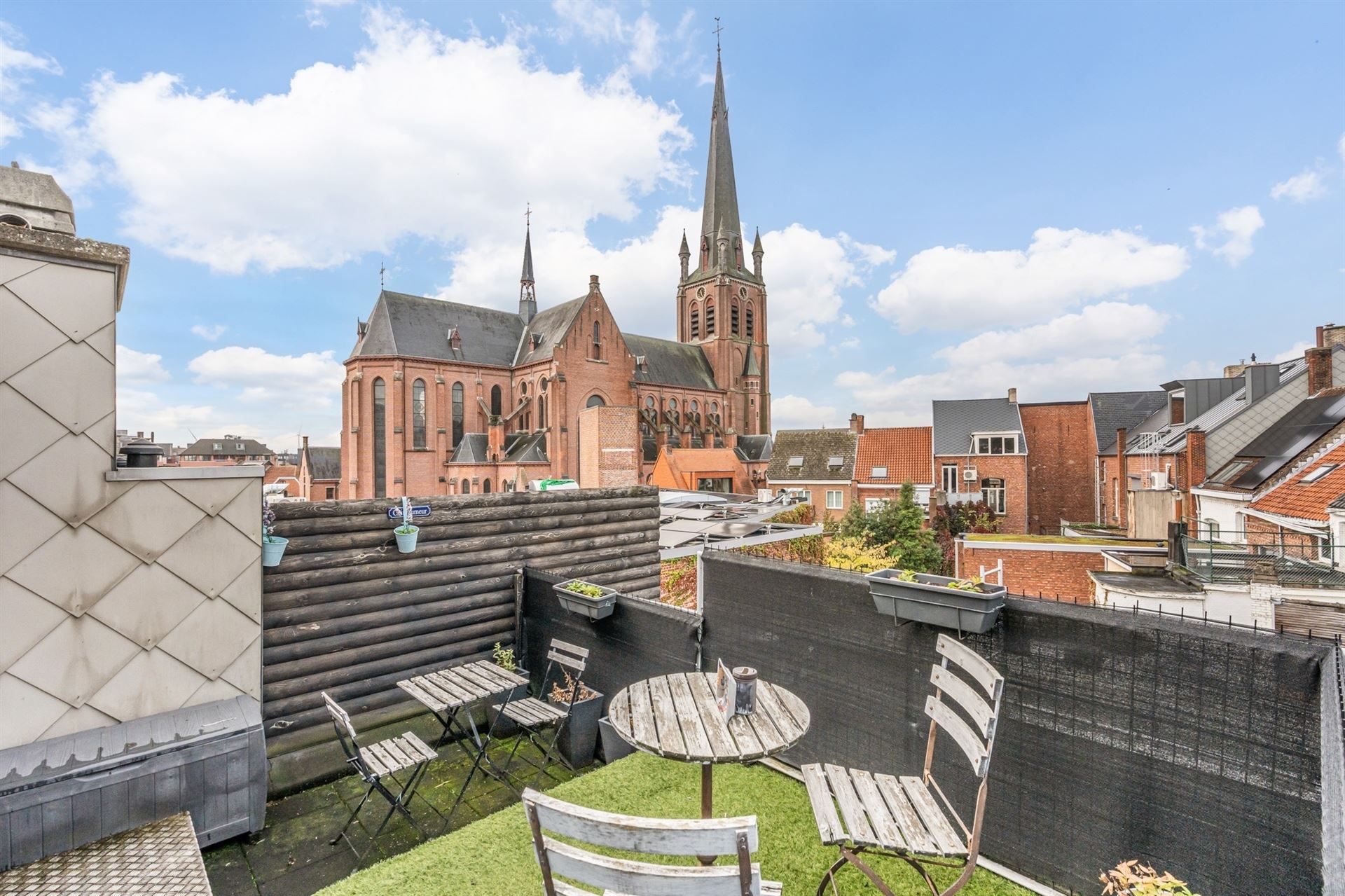 Charmante herenwoning met karakter en diverse woonmogelijkheden. foto 40