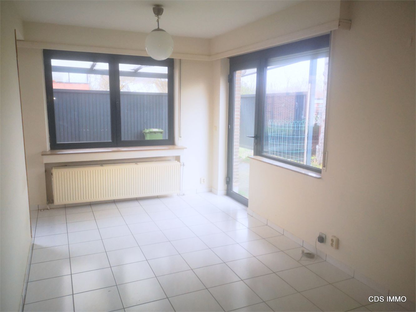 RUIME STUDIO met private TUIN en CARPORT foto 4