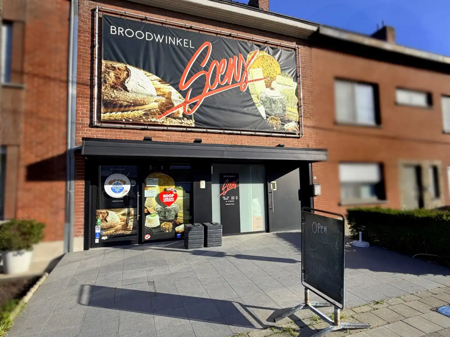 Succesvolle bakkerij met bovenliggende woonst te koop in Heule foto 14
