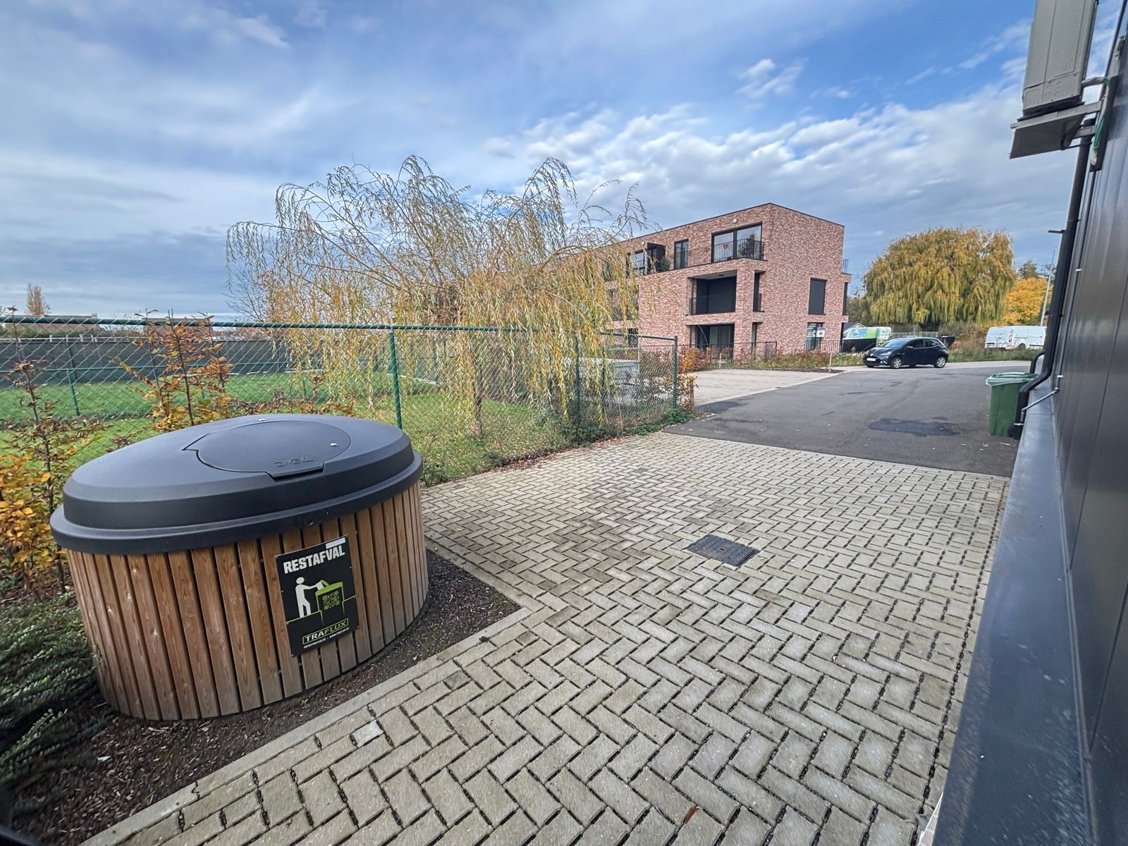 Handelspand 984 m² te huur in Kermt (Hasselt) foto 11