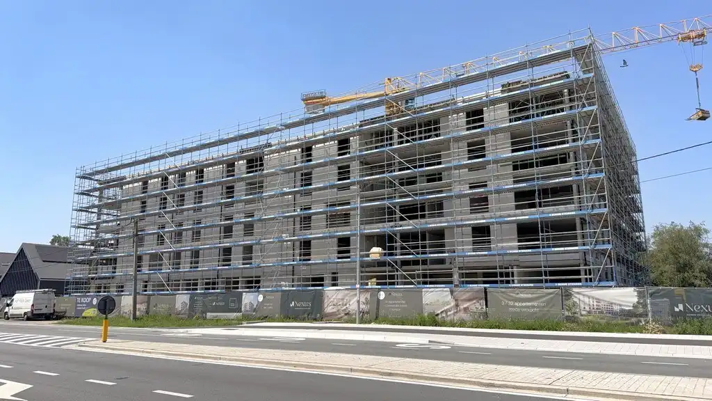 Nieuwbouw kantoor te koop op toplocatie in Oostakker foto 12