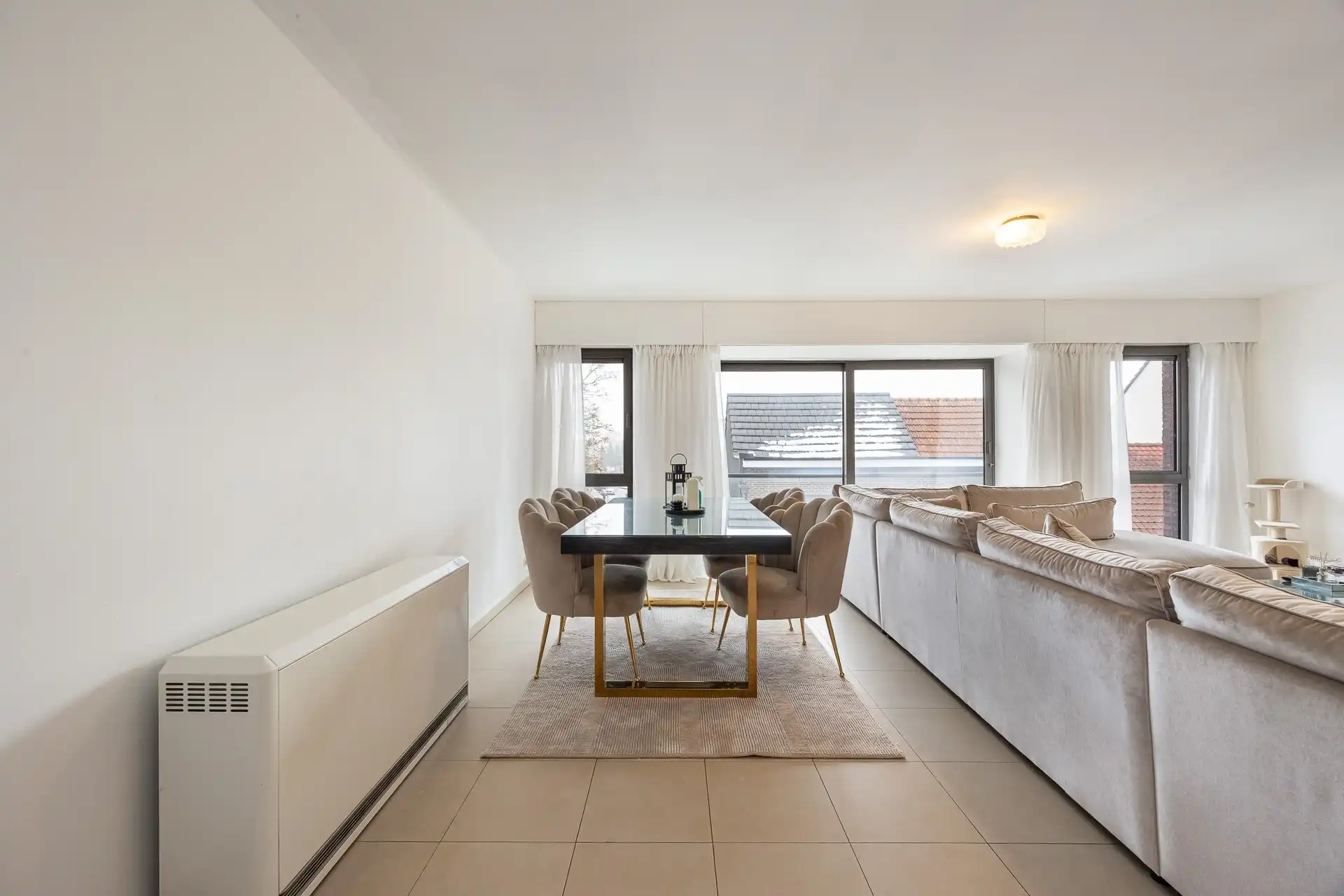 Ruim appartement (Bj 2005) met 3 mooie slaapkamers foto 5