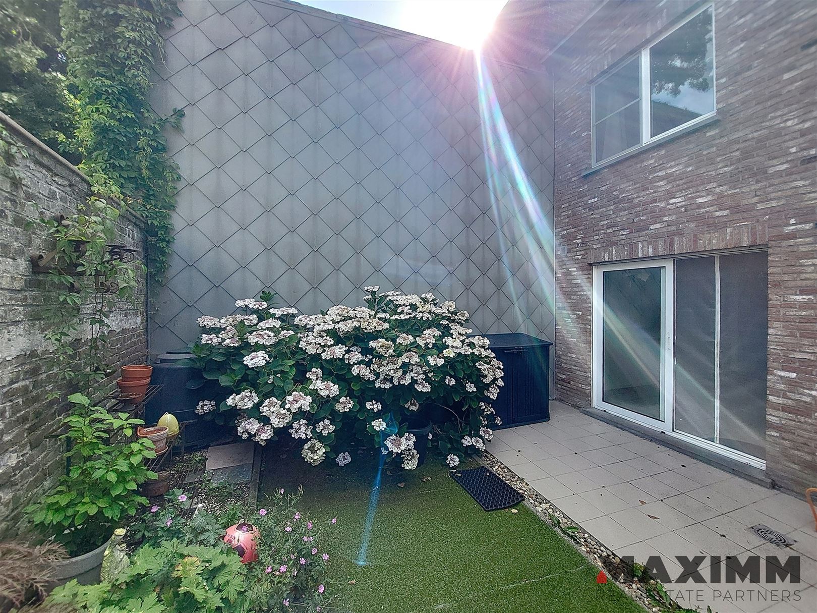 Vlot bereikbare ruime woning met 4 slaapkamer, garage + stadstuin  foto 13