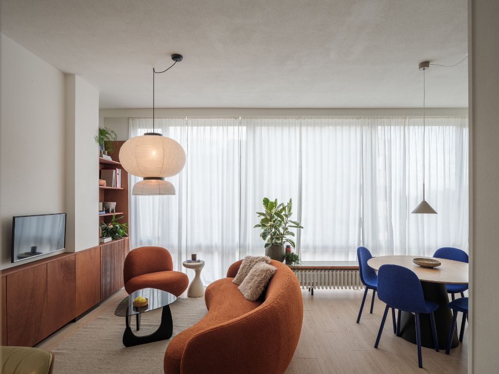 Stijlvolle cityflat met zicht op de coupure foto 2