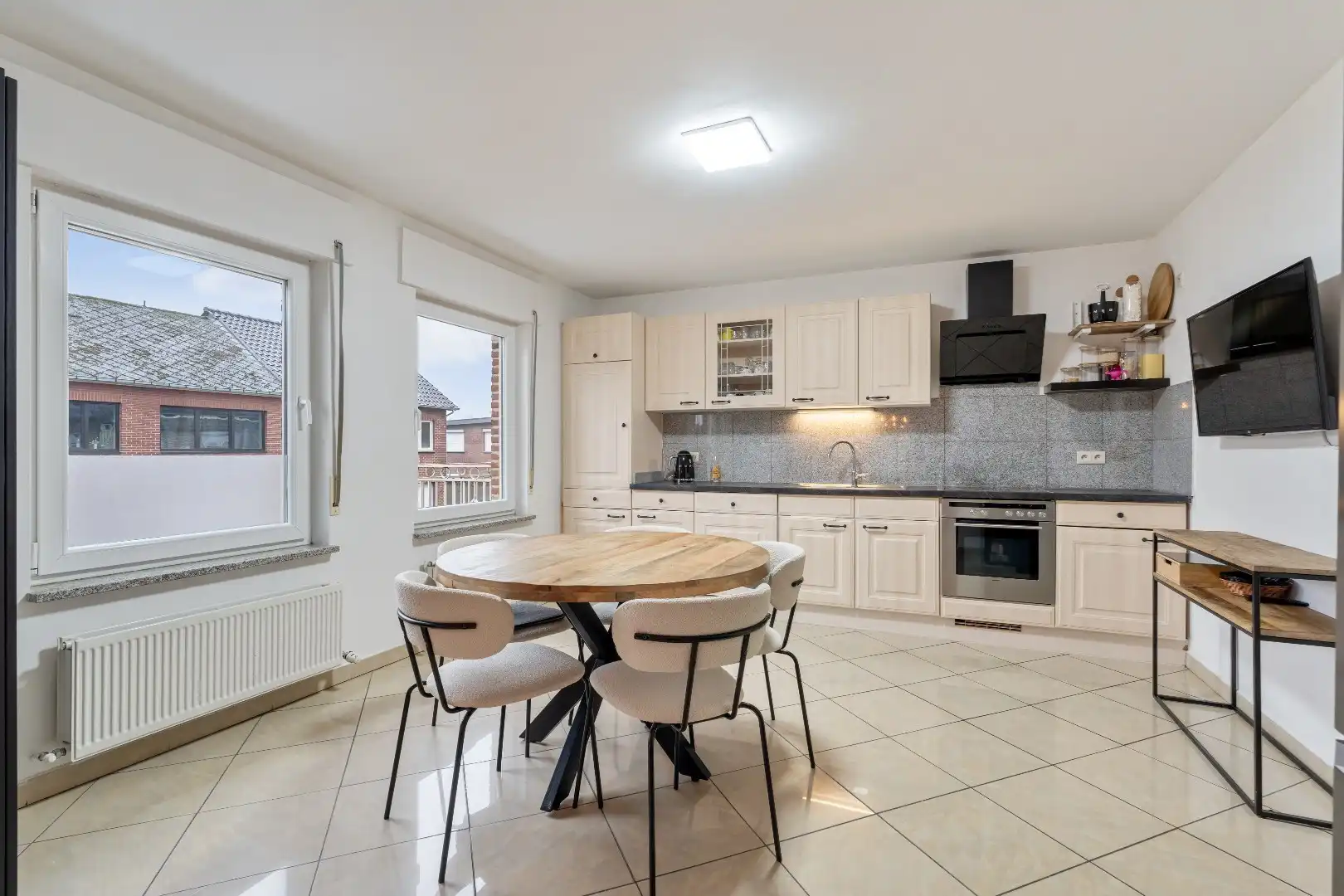Ruim energiezuinig duplexappartement (146 m²) -  kwaliteitslabel B -  3 slaapkamers, terras en private buitenparking. foto 6