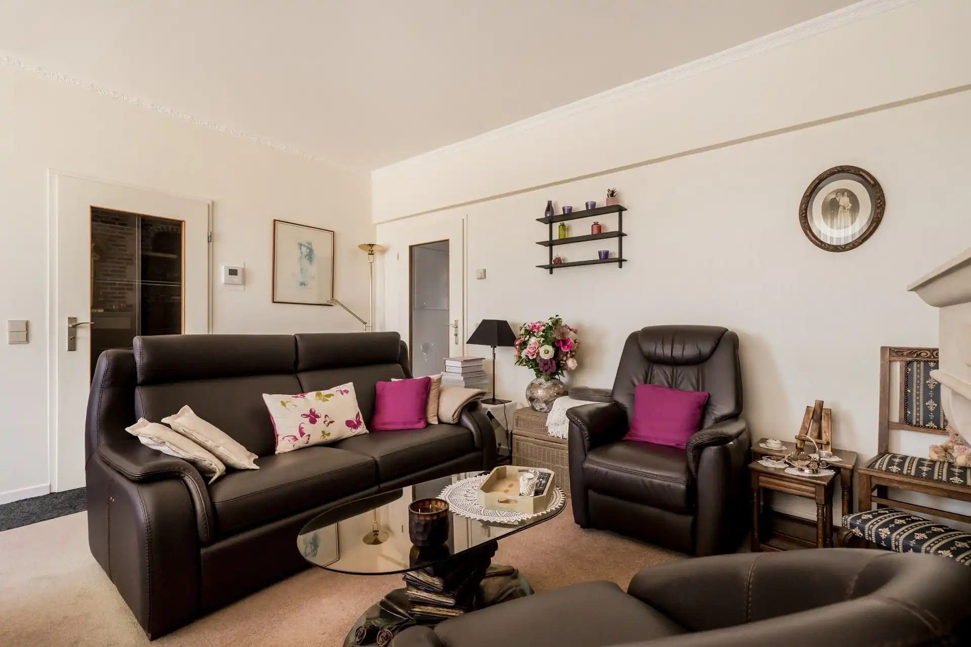 Op te frissen penthouse met groot dakterras foto 2