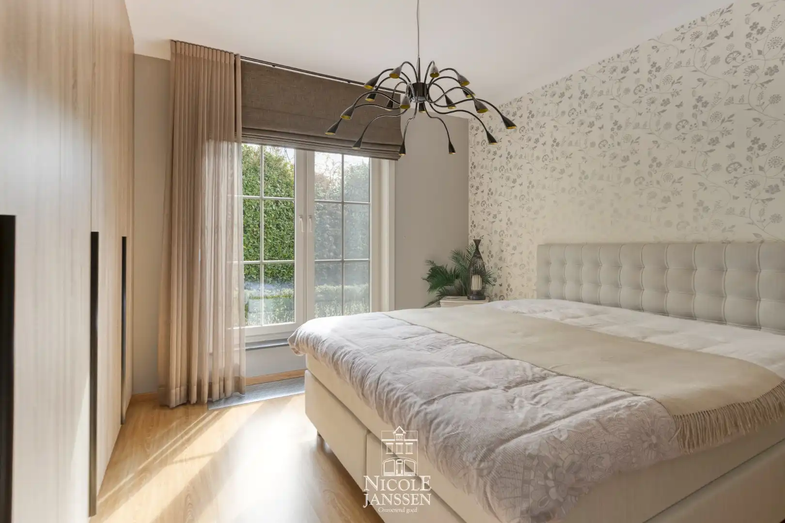 Vrijstaande villa foto 16