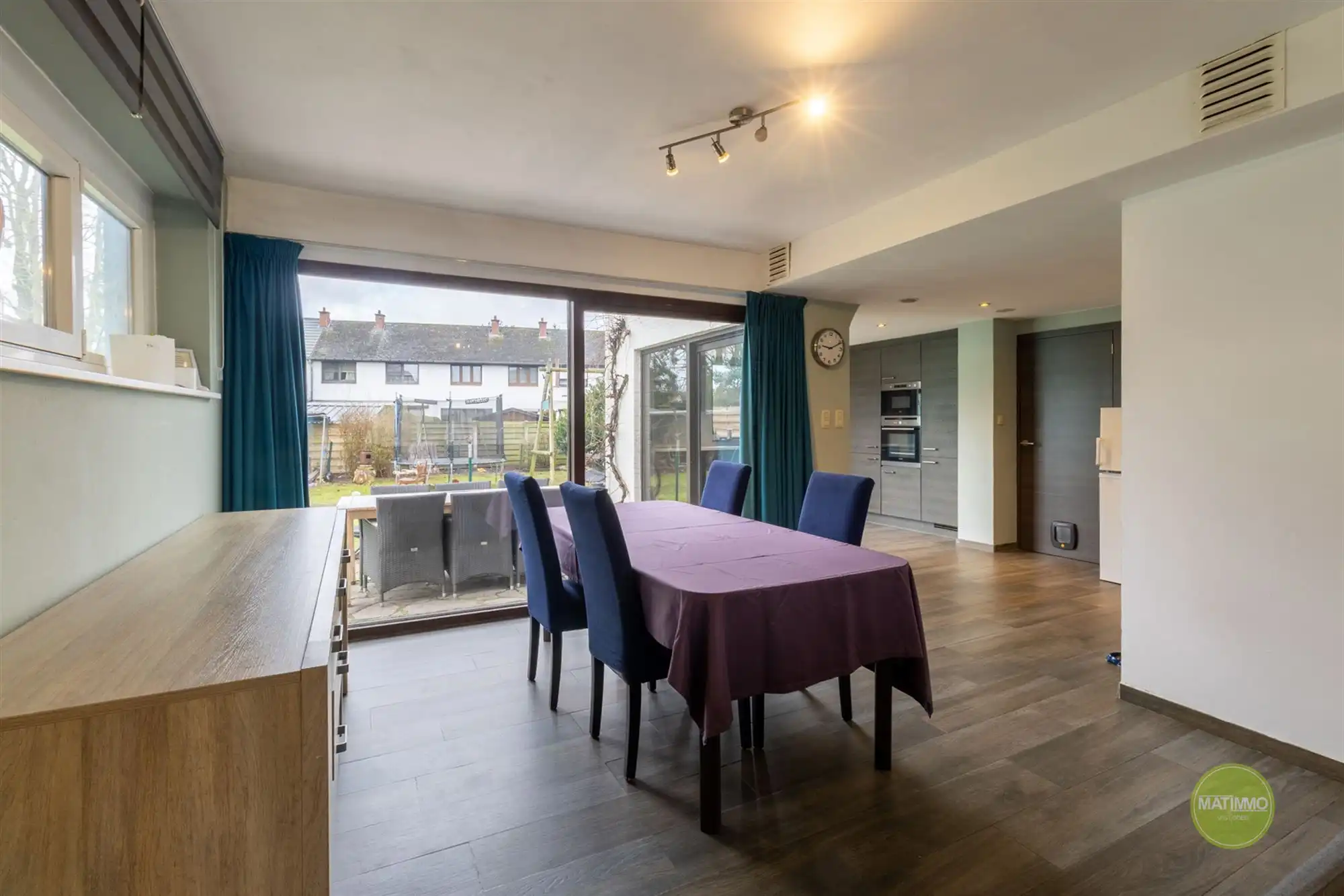 Rustig gelegen gezinswoning met 3 slaapkamers te Mol  foto 4