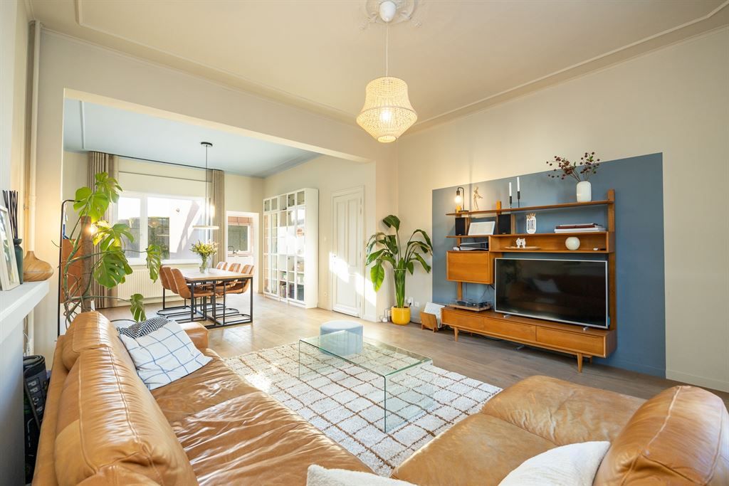 Stijlvol gerenoveerde woning met 3 slaapkamers foto 9