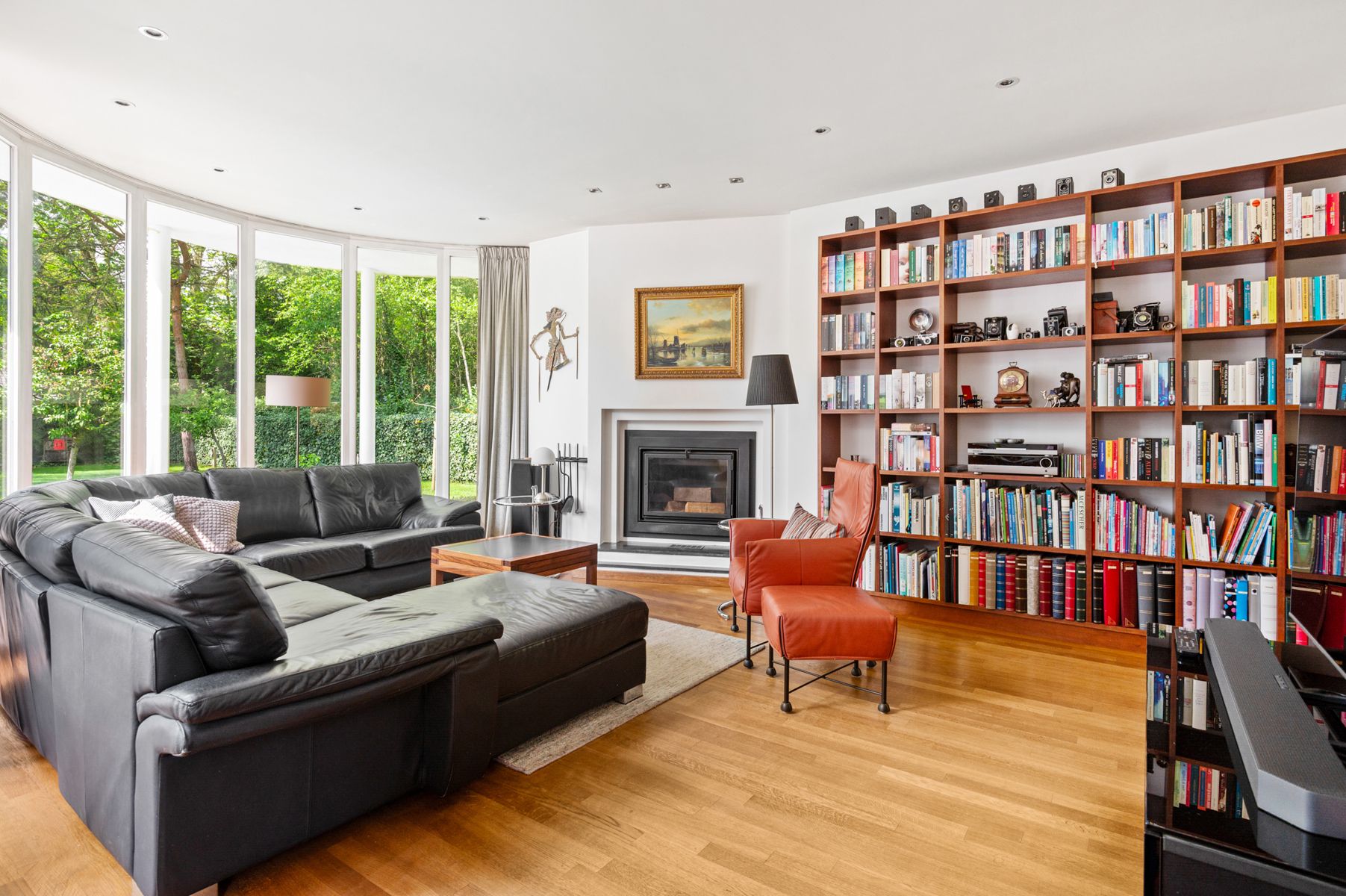 Moderne en energiezuinige villa op ca. 2.035 m². foto 5