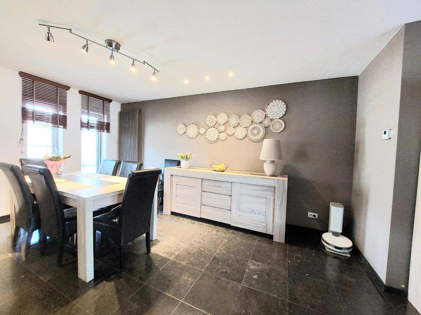Ruim appartement van 147m² foto 6