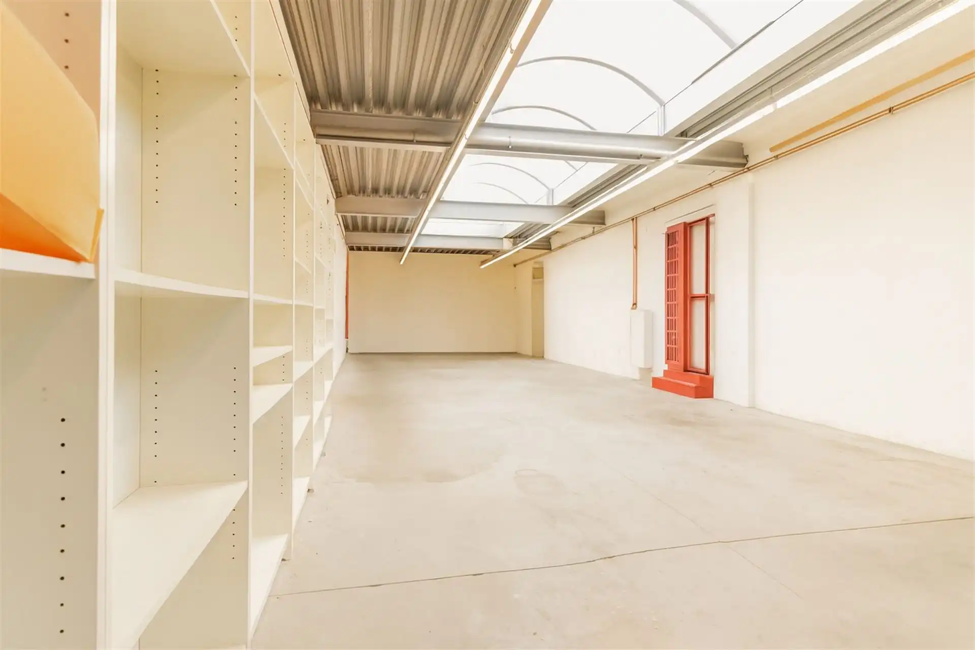 Instapklaar Handelspand op Toplocatie Te Mechelen foto 13