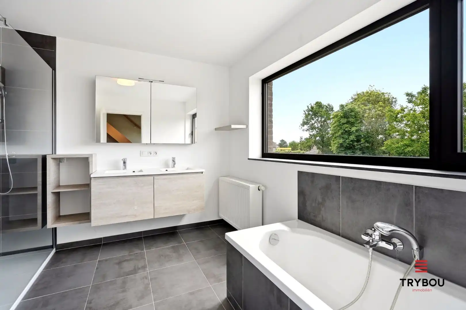Instapklare woning met EPC B nabij centrum van Westrozebeke!  foto 18