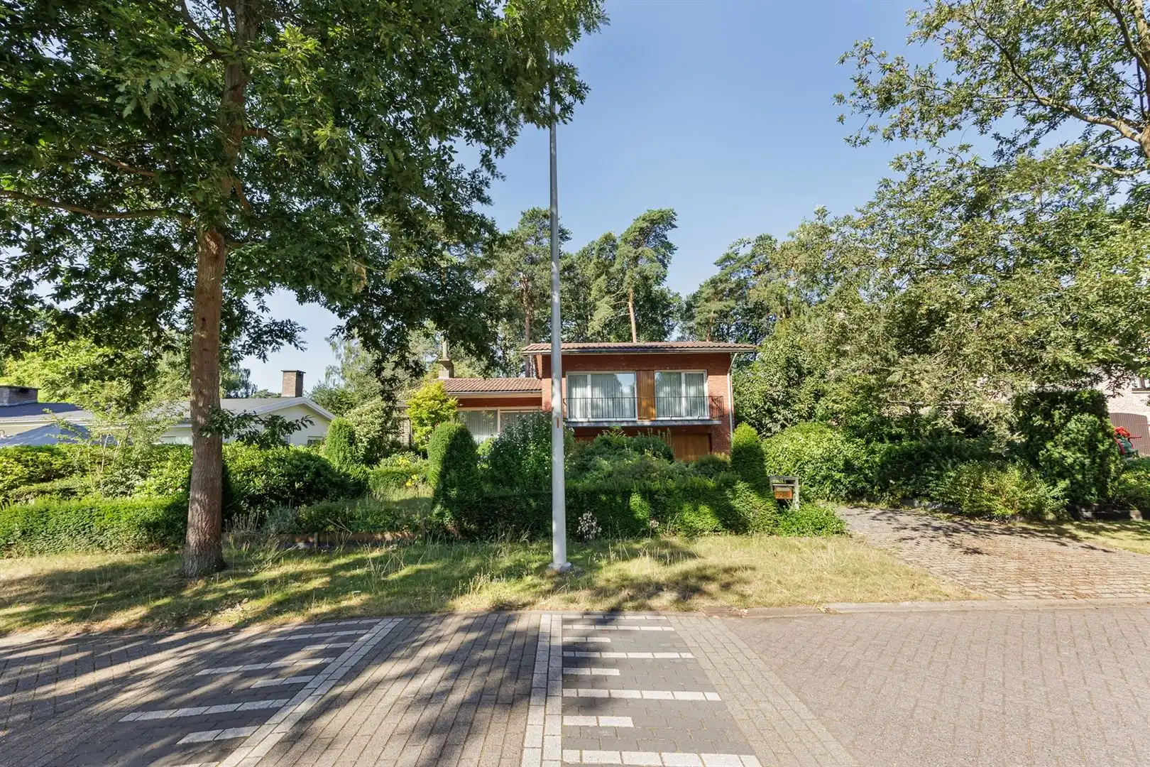 Vrijstaande woning met zuidwestgerichte tuin in groene woonwijk foto 30
