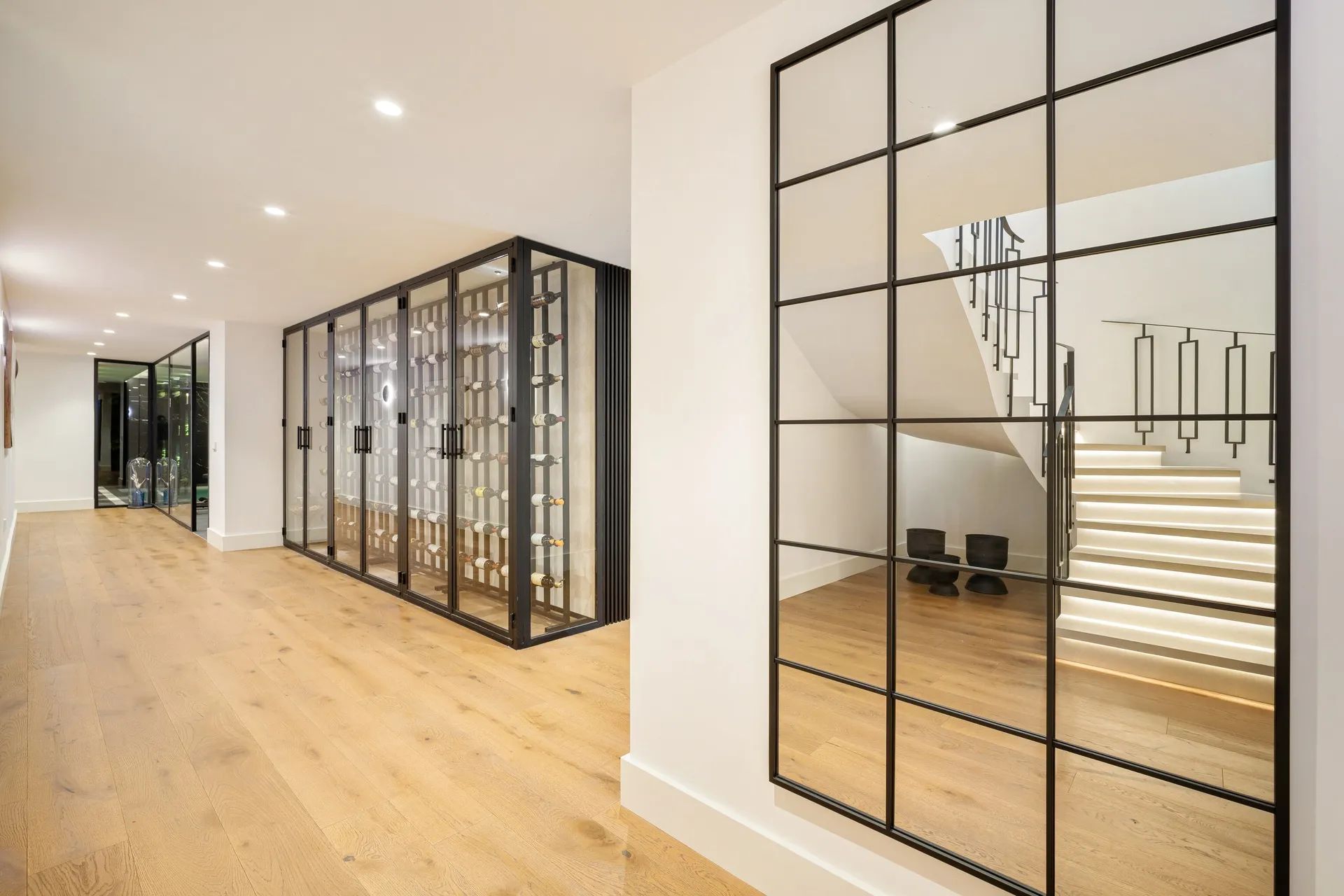 Architecturale pracht aan de golf – ultieme luxe in Marbella foto 32
