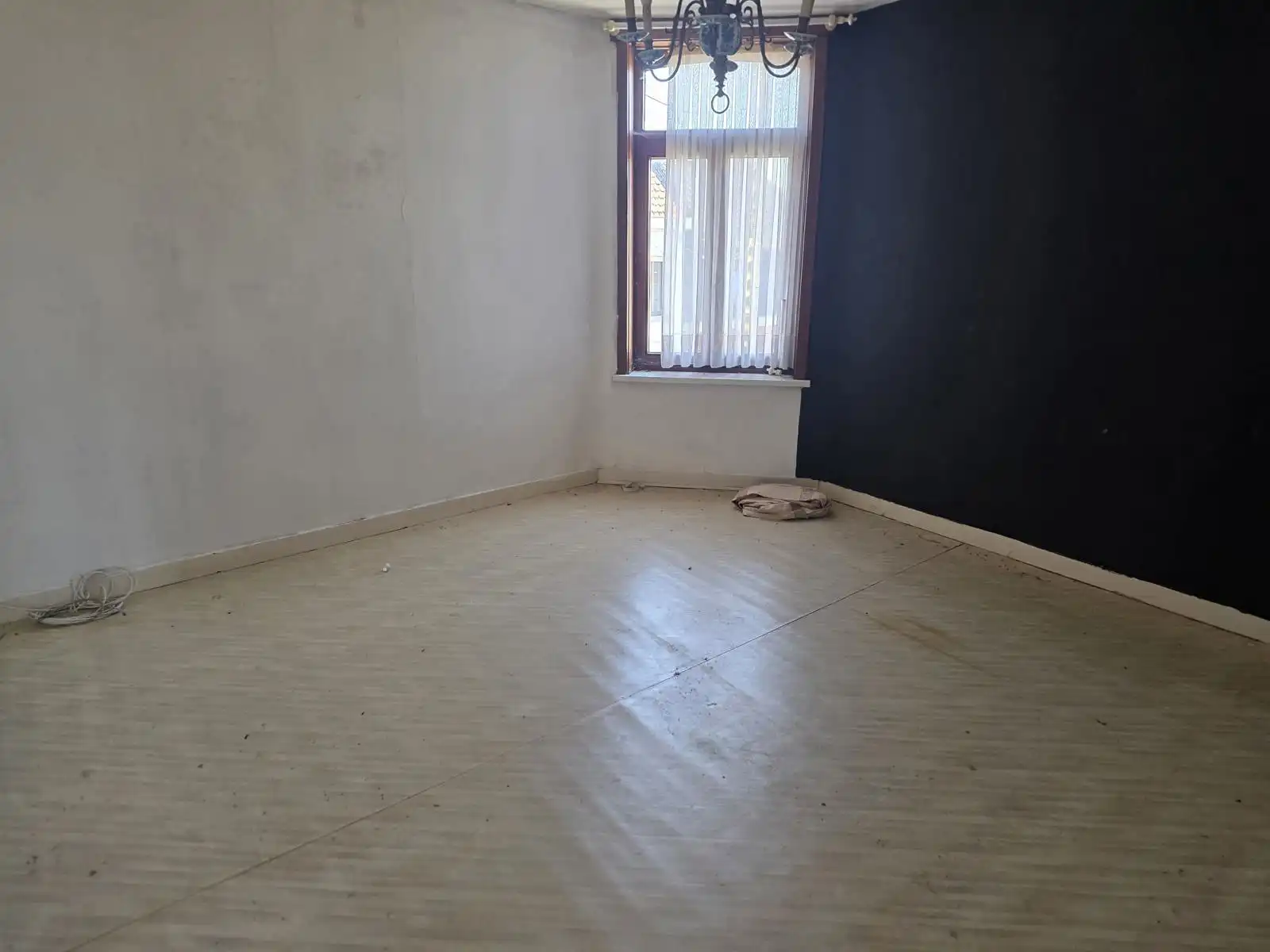 Te renoveren woning met mooie tuin!!! foto 18
