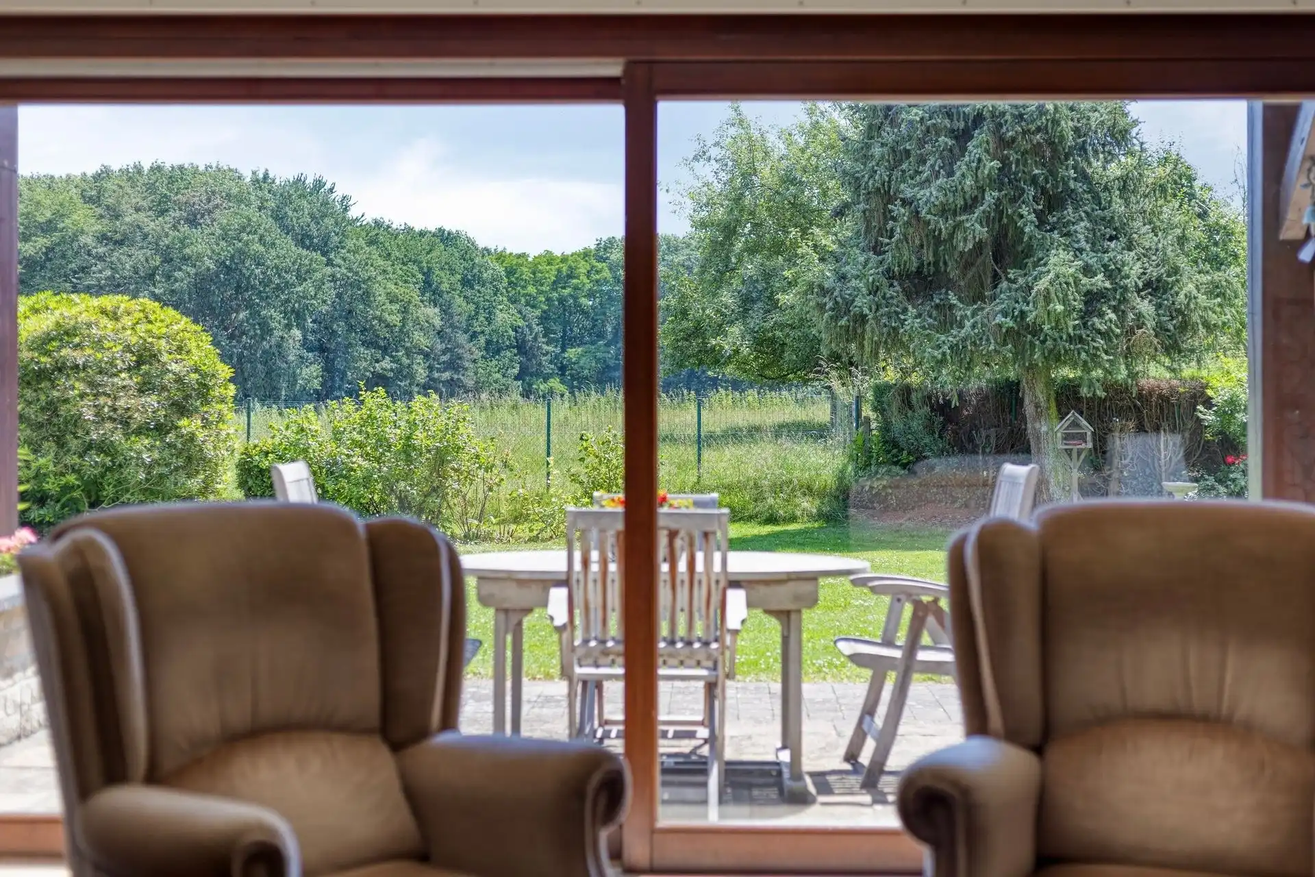 Prachtige klassieke villa op een perceel van ± 7.500 m²  foto 10