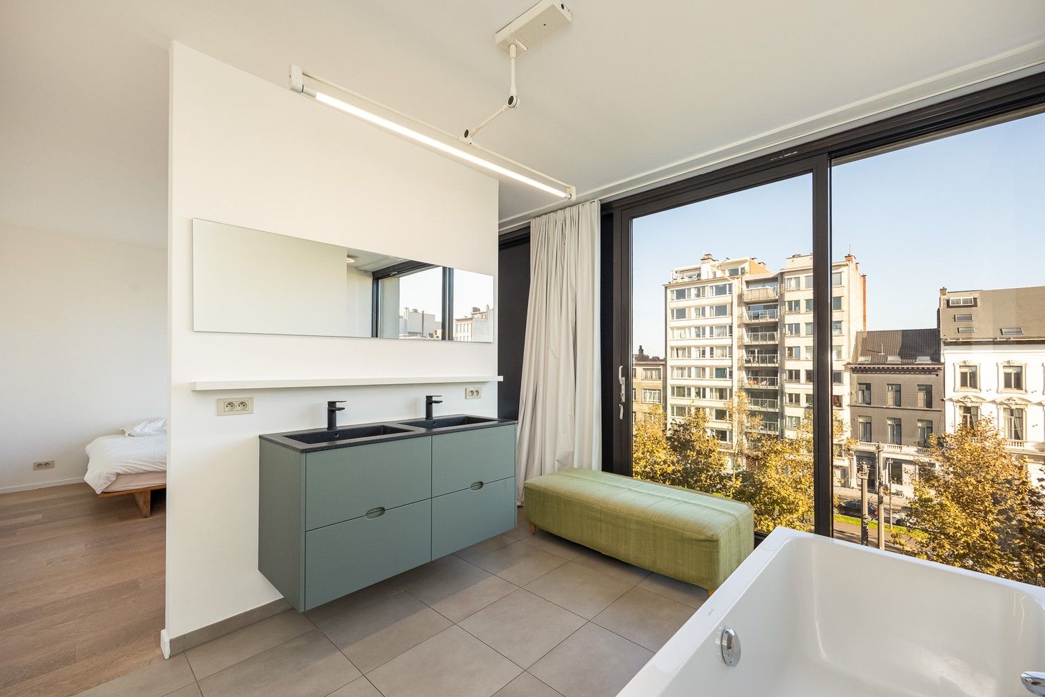 Prachtige duplex penthouse met 3 ruime terrassen in recent gebouw foto 8