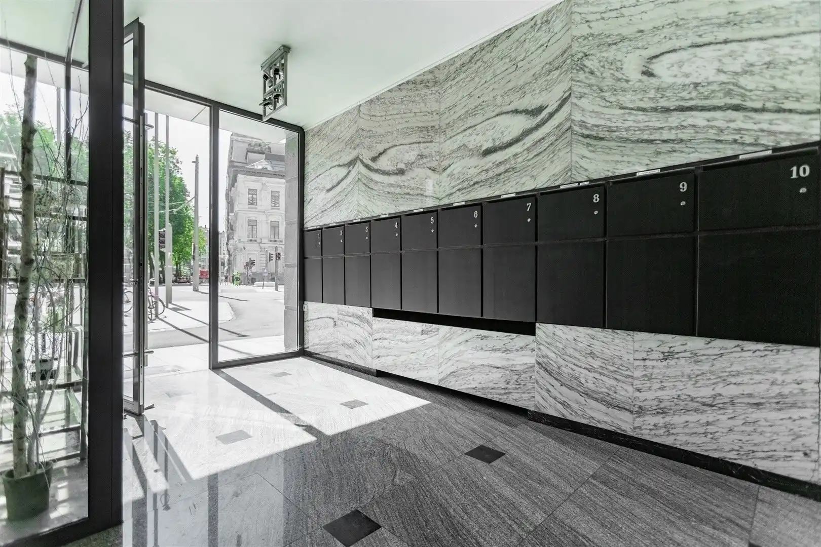 Ruim appartement in centrum Antwerpen   foto 16