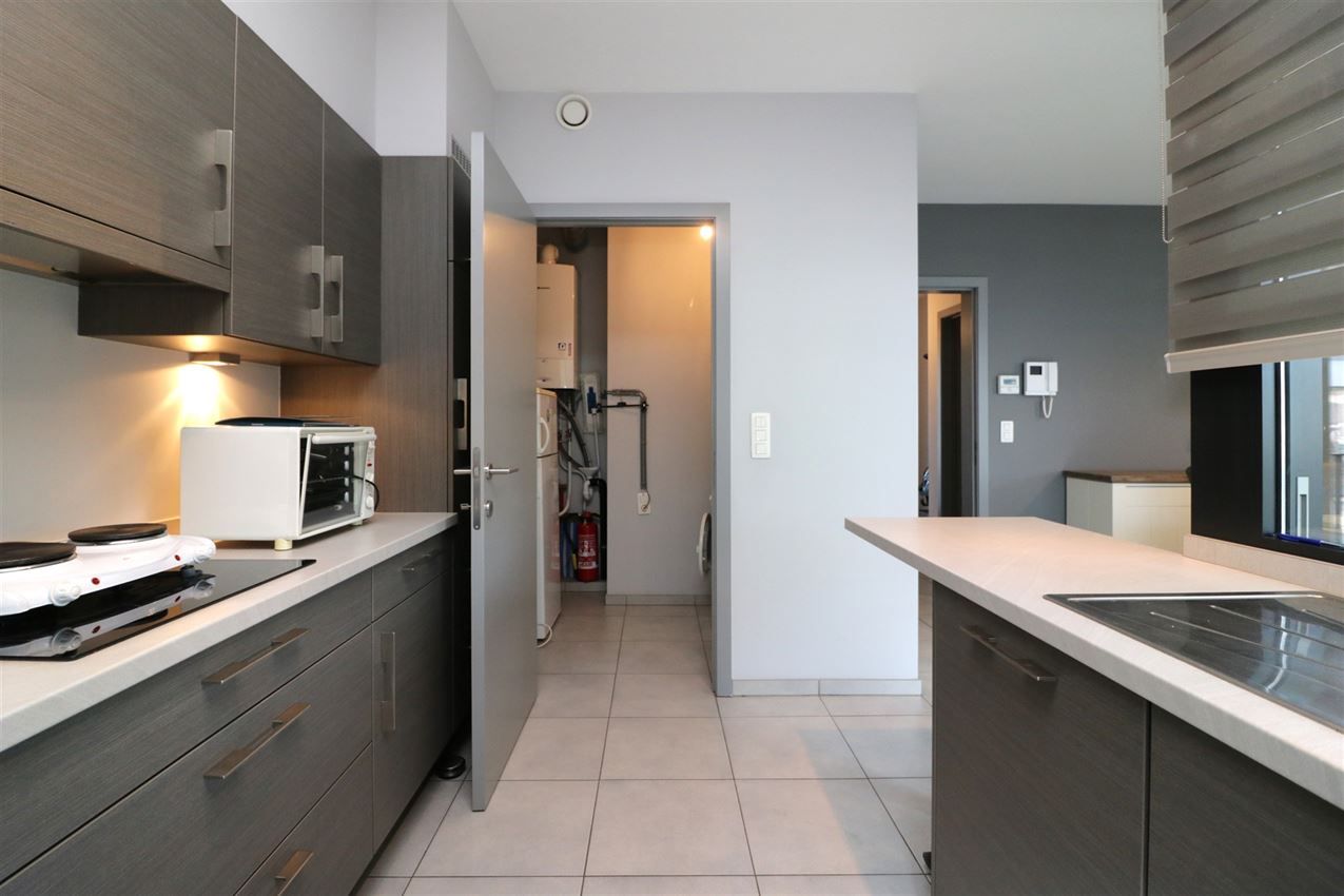 Appartement, 1ste verdieping, volle centrum, terras, 1 ruime slpk foto 13